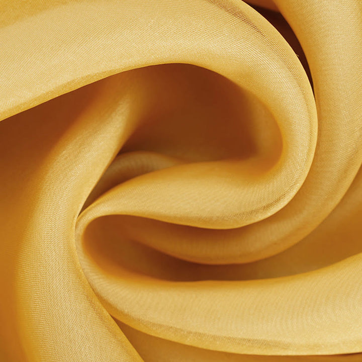 Vestido de organza de seda de morera 100% con Buddha Stones , vestido Cheongsam Qipao de Fénix amarillo bordado