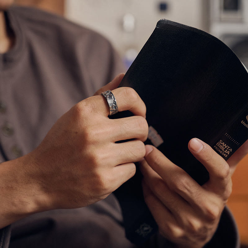 Anillo de bendición hecho a mano con diseño de esqueleto de plata de ley 999 con Buddha Stones - image 9