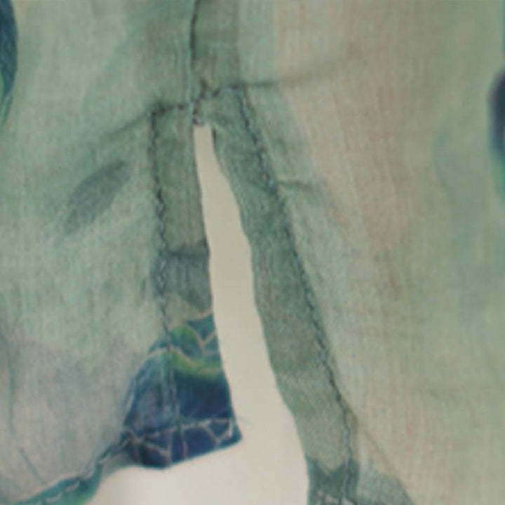 Camisa de lino y ramio con mangas tres cuartos y diseño de flores de jacarandá azul de Buddha Stones, talla grande - image 12