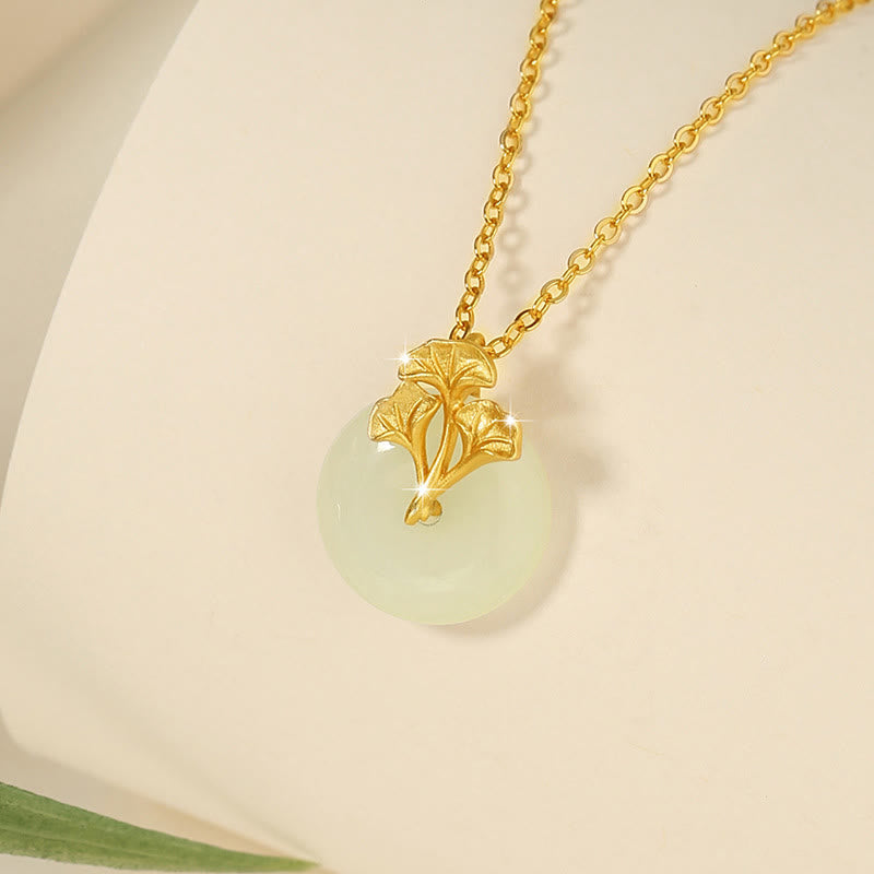 Collar con colgante de plata de ley 925 con Buddha Stones , jade hetiano y hojas de ginkgo