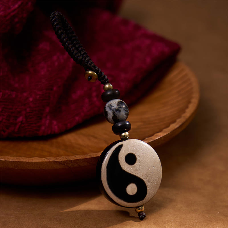 Llavero con cuentas de ágata natural Yin Yang Dzi con Buddha Stones