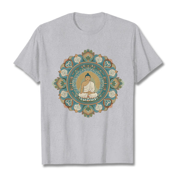 Camiseta de Buda con Piedra y Flor Mandala - Gris claro - 2XL - image 18