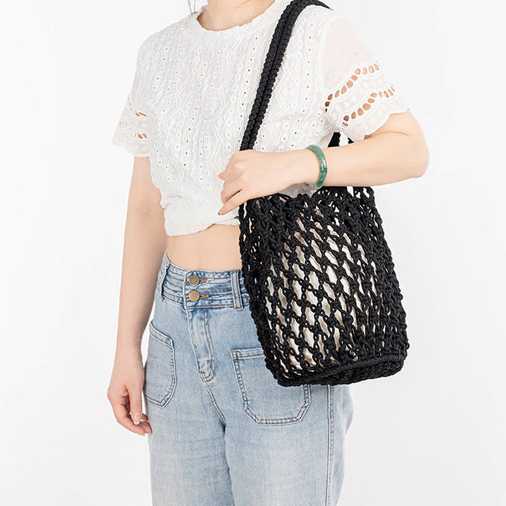 Bolso de Hombro Hecho a Mano con Hilo de Algodón y Piedras de Buda