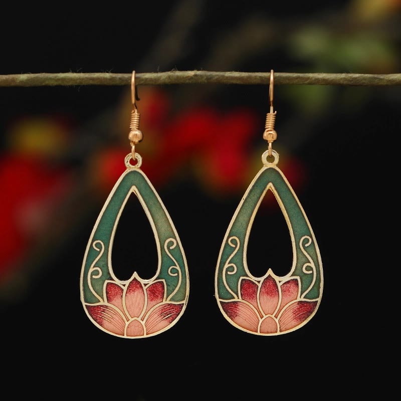 Pendientes de gota de iluminación de Buda, piedras, loto, mariposa, flor, aleación de cobre - Loto verde claro 4,1 x 2,5 cm - image 0