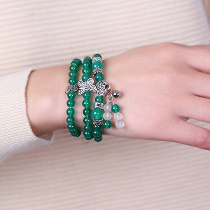 Pulsera de soporte con mariposa de ágata verde natural Buddha Stones