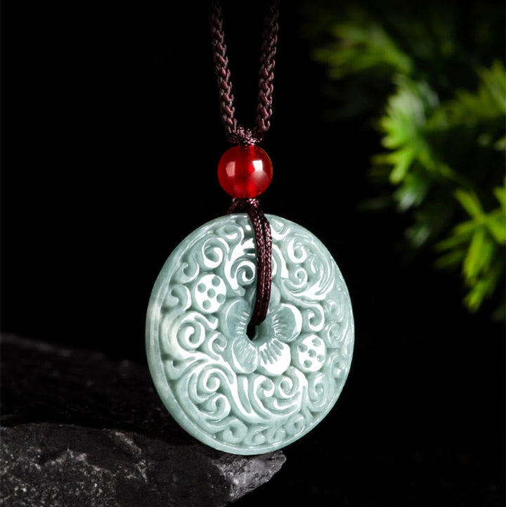 Colgante de collar de abundancia con piedra jade verde tallada en forma de flor y amuleto de paz de Buddha Stones