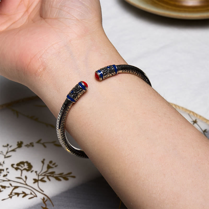 Pulsera de sanación con monedas de cobre grabadas con el Sutra del Corazón de Buddha Stones
