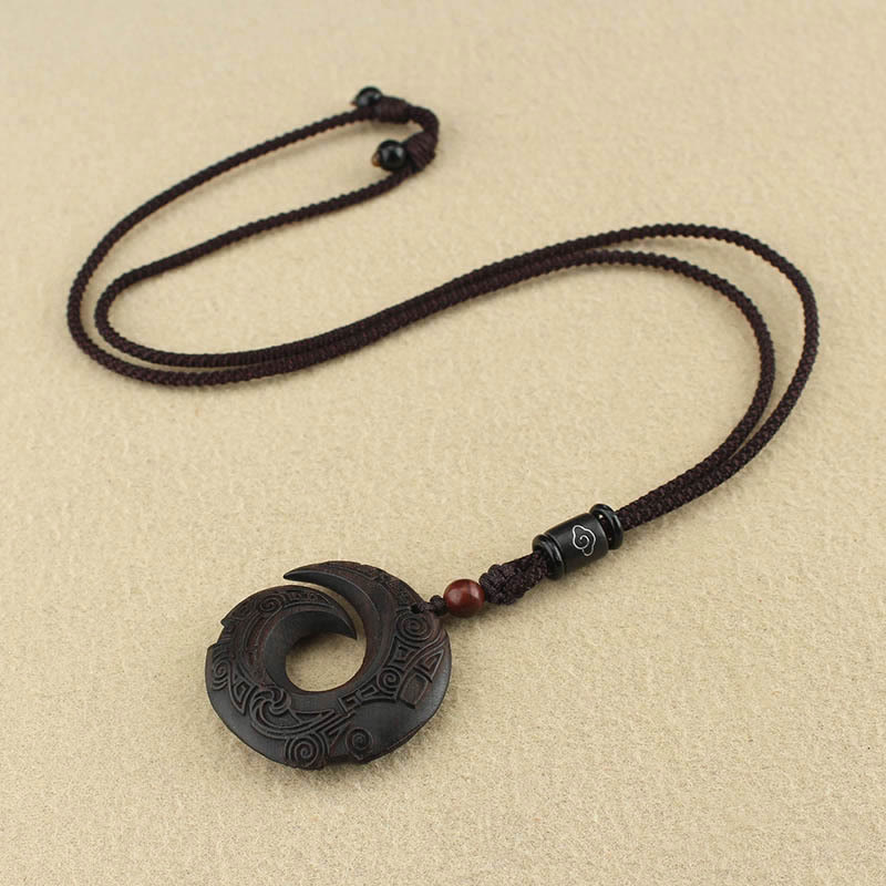 Buddha Stones Madera de Ébano Madera de Sándalo La Suerte Mejora Patrón de Diseño Paz Collar Colgante