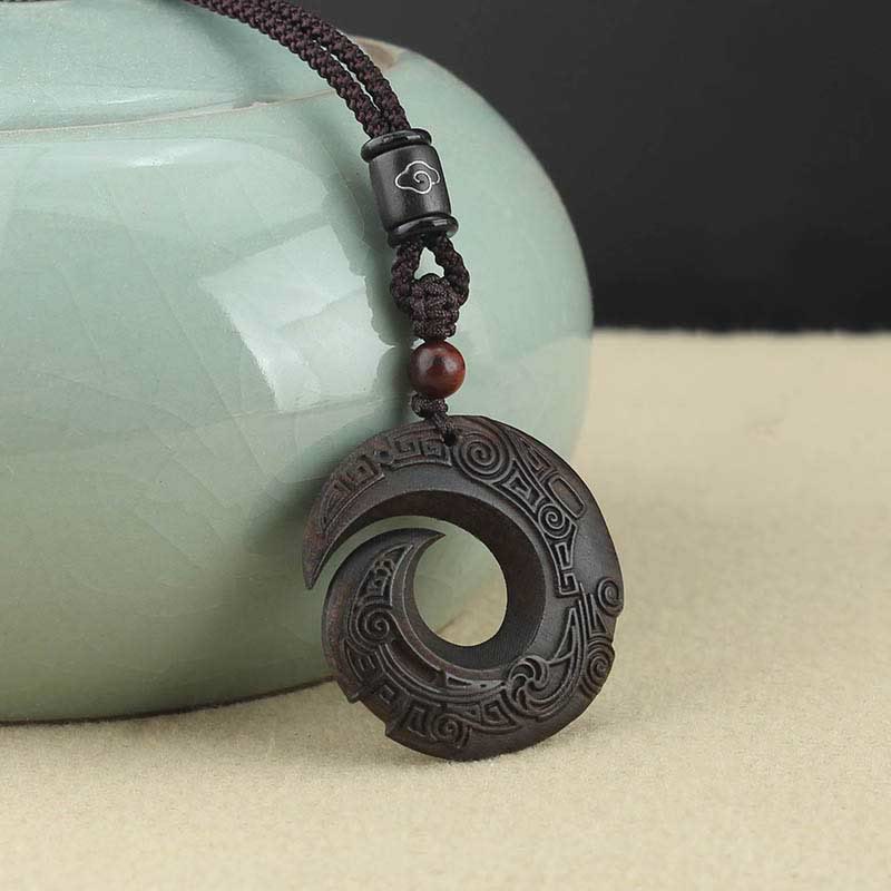 Buddha Stones Madera de Ébano Madera de Sándalo La Suerte Mejora Patrón de Diseño Paz Collar Colgante