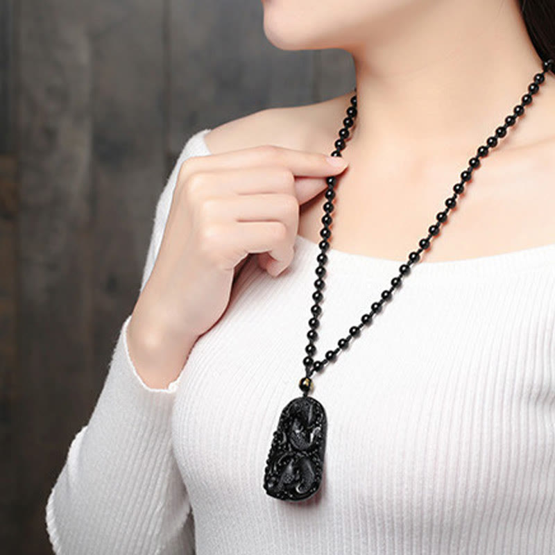 Collar colgante de cuentas grabadas de fuerza con pez koi de obsidiana negra de Buddha Stones - image 18
