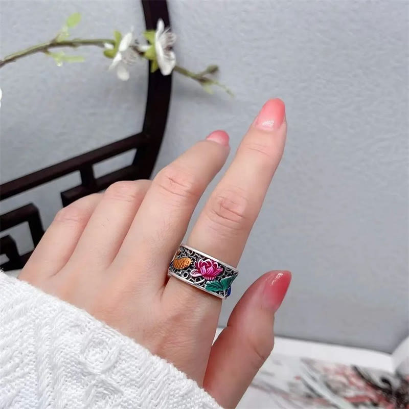 Buddha Stones Anillo de la suerte con Sutra del corazón de loto y pez Koi de esmalte azul cobre
