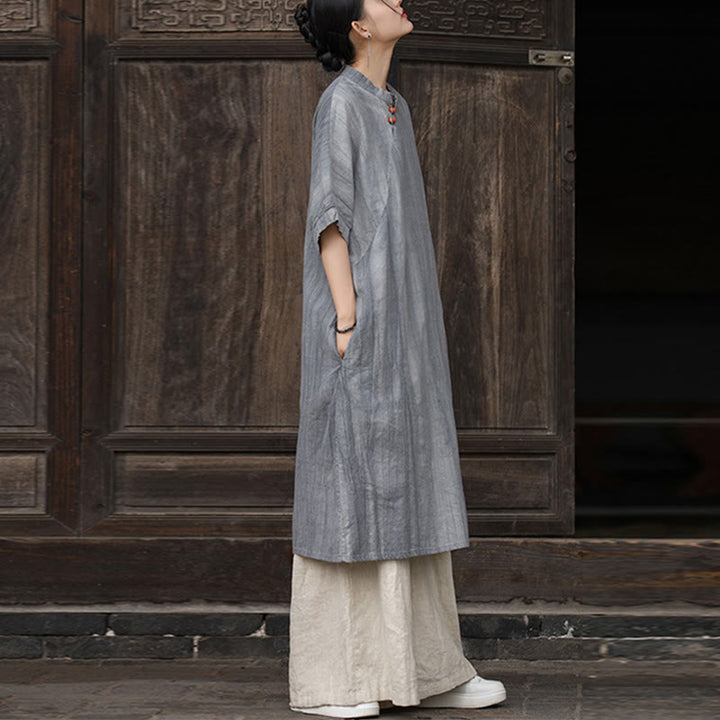 Vestido de mujer de manga corta, por debajo de la rodilla, con bolsillos, de lino ramio teñido con la técnica tie-dye, con estampado de Buddha Stones. - image 13