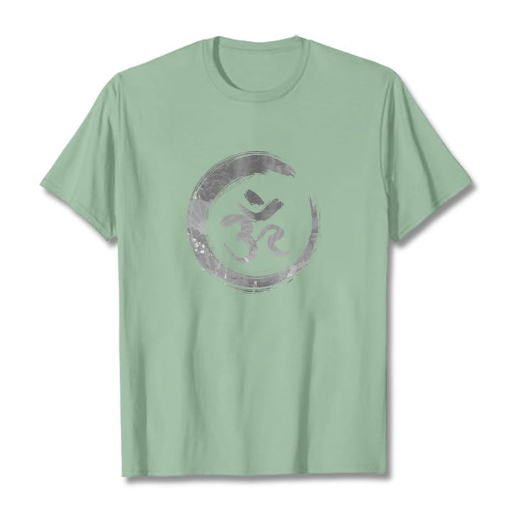 Buddha Stones OM Mantra Sánscrito Camiseta - Verde pálido - 2XL - image 13