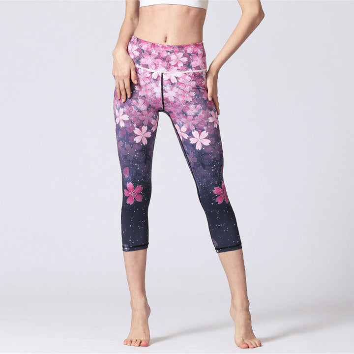 Leggings deportivos cortos de yoga de mujeres con impresión de líneas de flores de cerezo y Buddha Stones - image 1