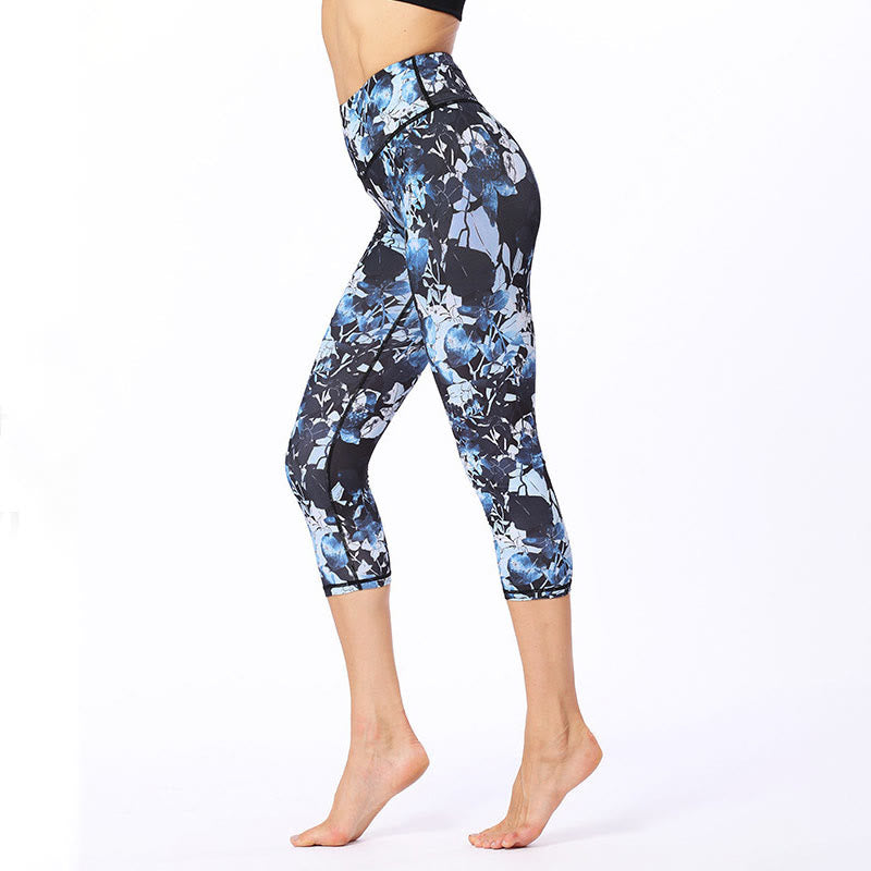 Buddha Stones Leggings deportivos cortos de yoga con estampado de hojas y mariposas para mujeres - image 1