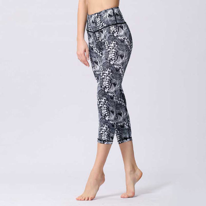Buddha Stones Leggings deportivos cortos de yoga con estampado de hojas y mariposas para mujeres - Gris oscuro - US8-10, UK/AU12-14, EU40-42 (XL) - image 14