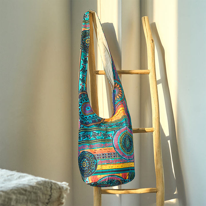 Bolsa Bandolera de Algodón con Patrón de Flores Azules Buddha Stones