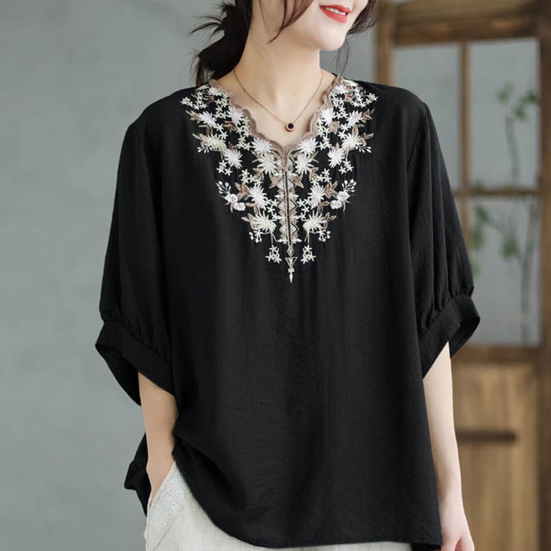 Buddha Stones Camiseta de algodón y lino con bordado floral pequeño, de cuello en V y media manga - image 1