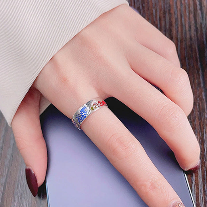 Buddha Stones Anillo de la Suerte con Pez Koi y Nubes Auspiciosas de Riqueza en Plata de Ley 925