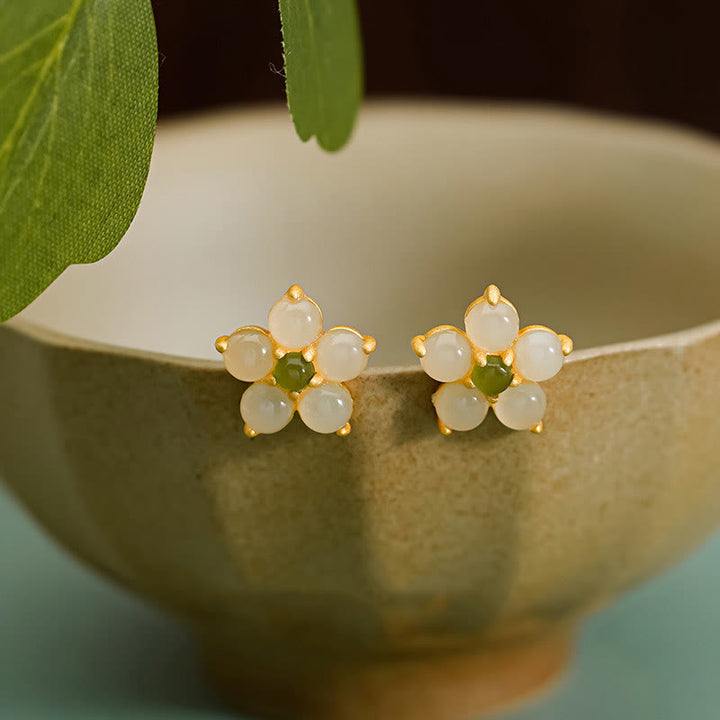 Buddha Stones Pendientes de plata esterlina 925 con jade de Hetian y flor de la suerte