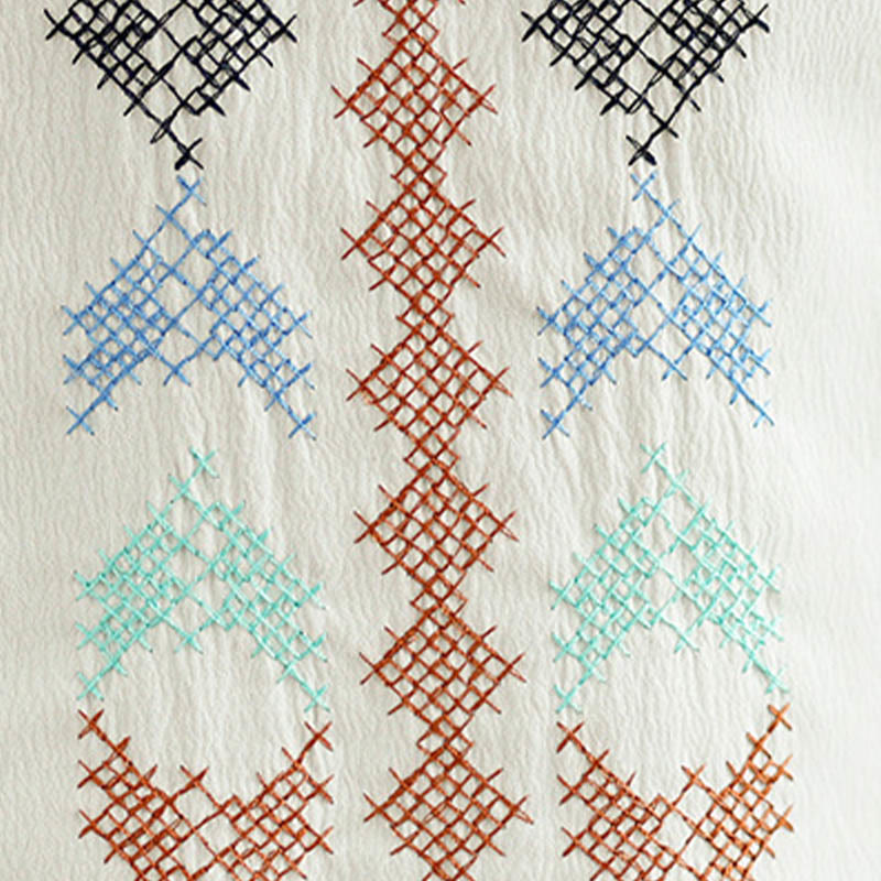 Top sin mangas con borla, escote en V y bordado retro de Buddha Stones - image 9