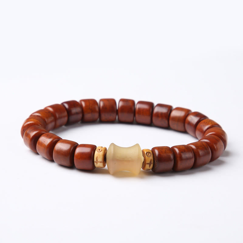 Pulsera de fuerza con Buddha Stones de hueso tibetano, cuentas Dzi de tres ojos, cuerno de oveja y ágata roja