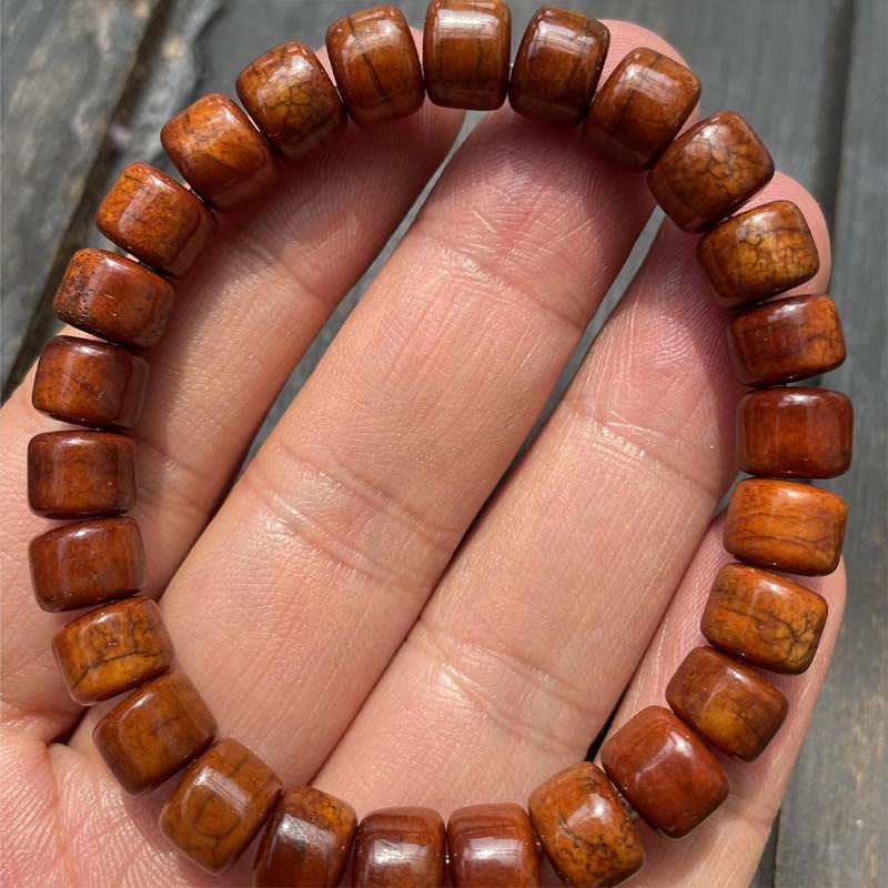 Pulsera de fuerza con Buddha Stones de hueso tibetano, cuentas Dzi de tres ojos, cuerno de oveja y ágata roja