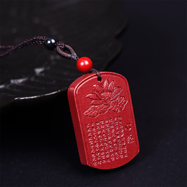 Collar de cuerda con bendición grabada, Sutra del Corazón de Loto en cinabrio de Buddha Stones - Palabras del Sutra del Corazón 37,3 x 24 x 6,1 mm - image 1