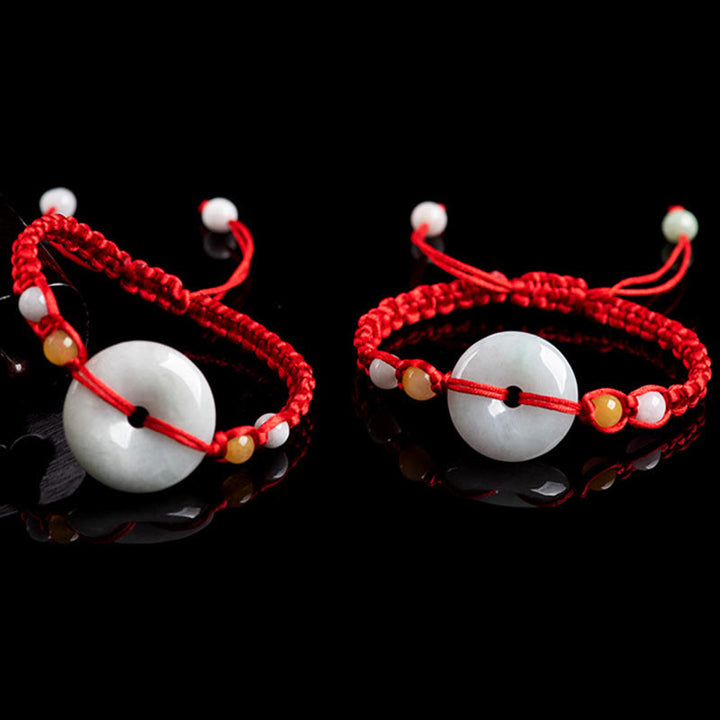Pulsera de cuerda roja de la suerte con jade y broche de paz de Buddha Stones