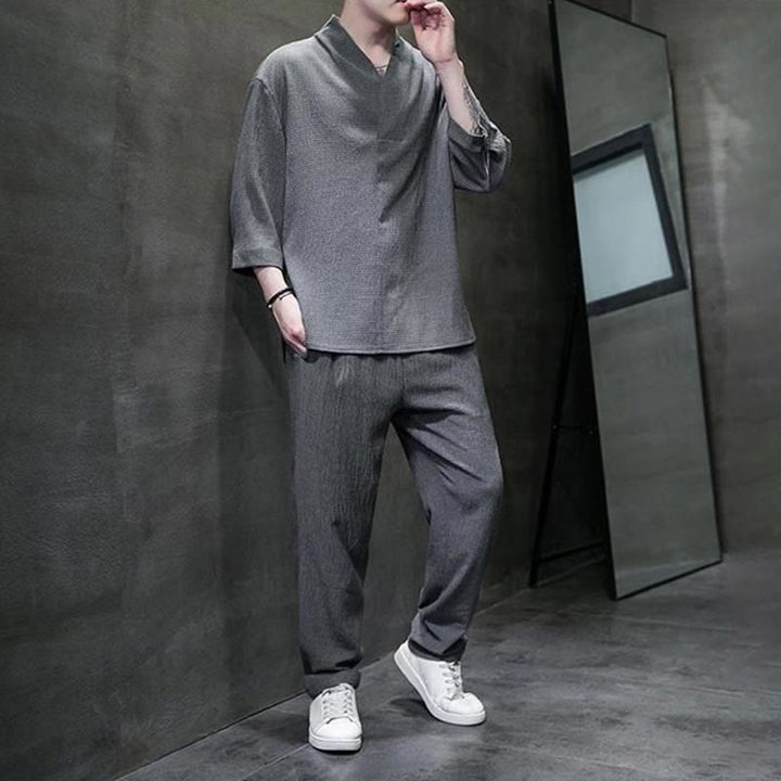 Buddha Stones Camisa de manga tres cuartos con cuello en V de color sólido Pantalones casuales Conjunto de ropa para hombre - image 20