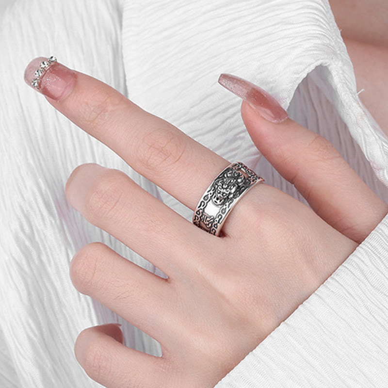 Buddha Stones Anillo Ajustable de Plata de Ley 925 Estelina con Escritura Tallada de PiXiu y Riqueza