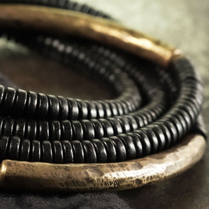Buddha Stones Pulsera de Madera de Ébano Tibetano con Cuentas de Cobre y Capas de Paz