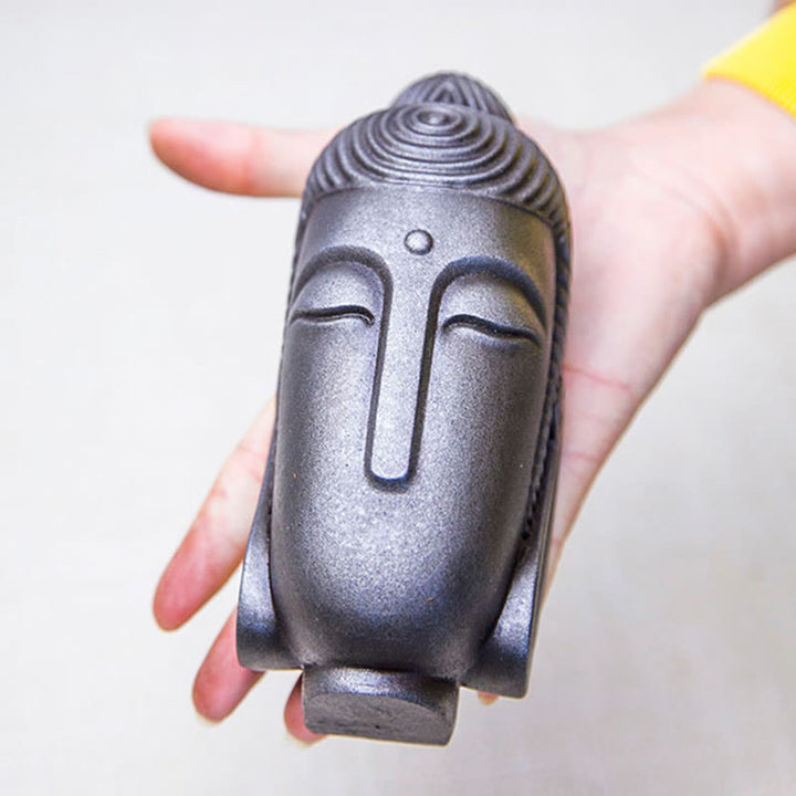 Buddha Stones Estatua de Buda Meditante con Ojos Cerrados de Polvo de Hierro Óxido Resina Fundida Decoración del Hogar