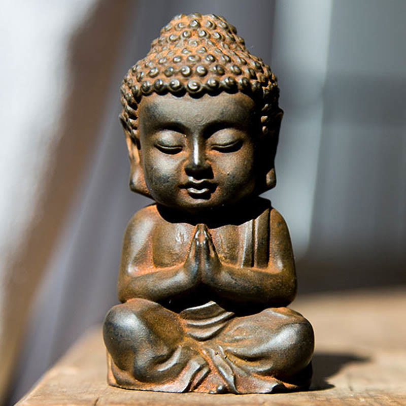 Buddha Stones Estatua decorativa hecha a mano de resina con polvo de hierro oxidado de Buda Sakyamuni pequeño - Versión Rust - Buda rezando 9*5,5 cm - image 9