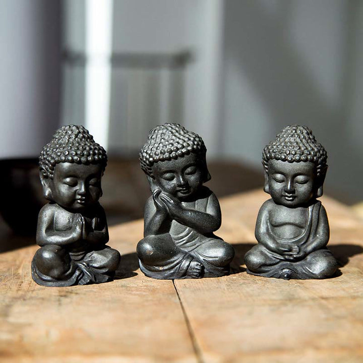 Buddha Stones Estatua decorativa hecha a mano de resina con polvo de hierro oxidado de Buda Sakyamuni pequeño