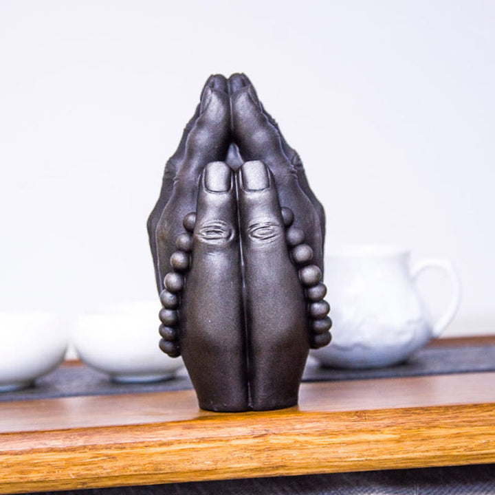 Buddha Stones Estatua Decorativa de Resina de Mano de Buda Hecha a Mano Namaste con Óxido de Polvo de Hierro