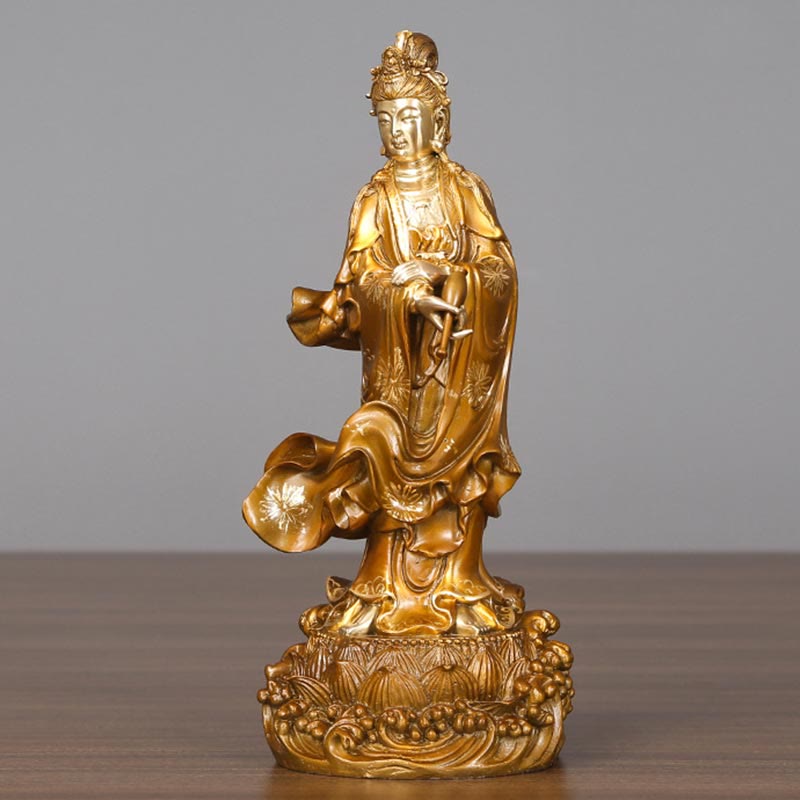 Estatua de cobre de Kwan Yin Avalokitesvara sosteniendo un jarrón Buda Stones Armonía de latón Decoración para el hogar