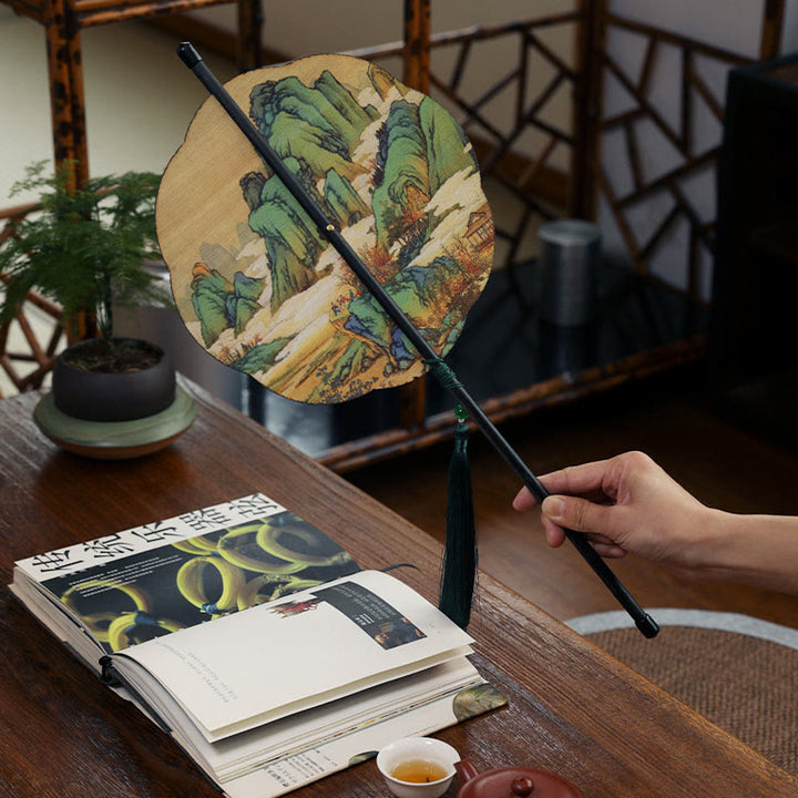Buddha Stones Abanico Portátil de Mango Largo Enrollable Hecho a Mano de Bambú en Miles de Ríos y Montañas