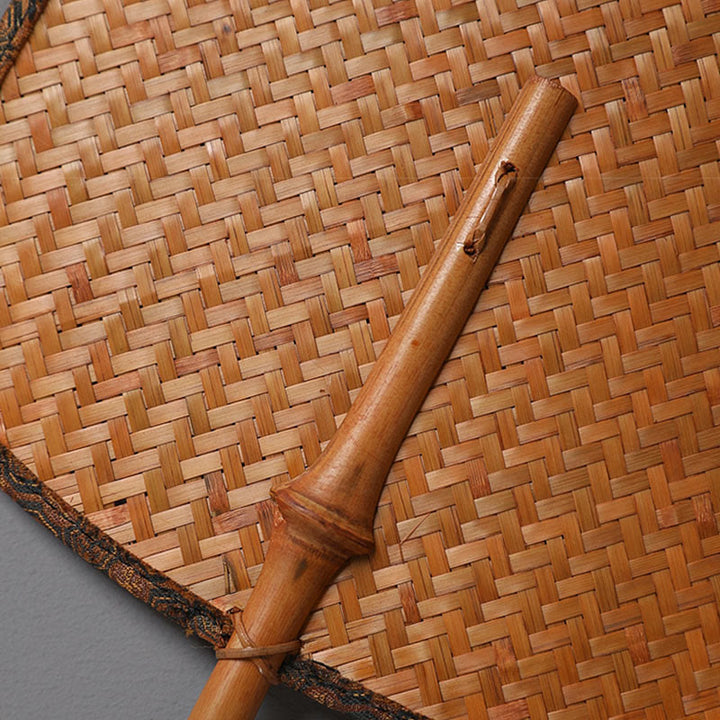 Abanico de mango largo de bambú hecho a mano de estilo chino de Buddha Stones