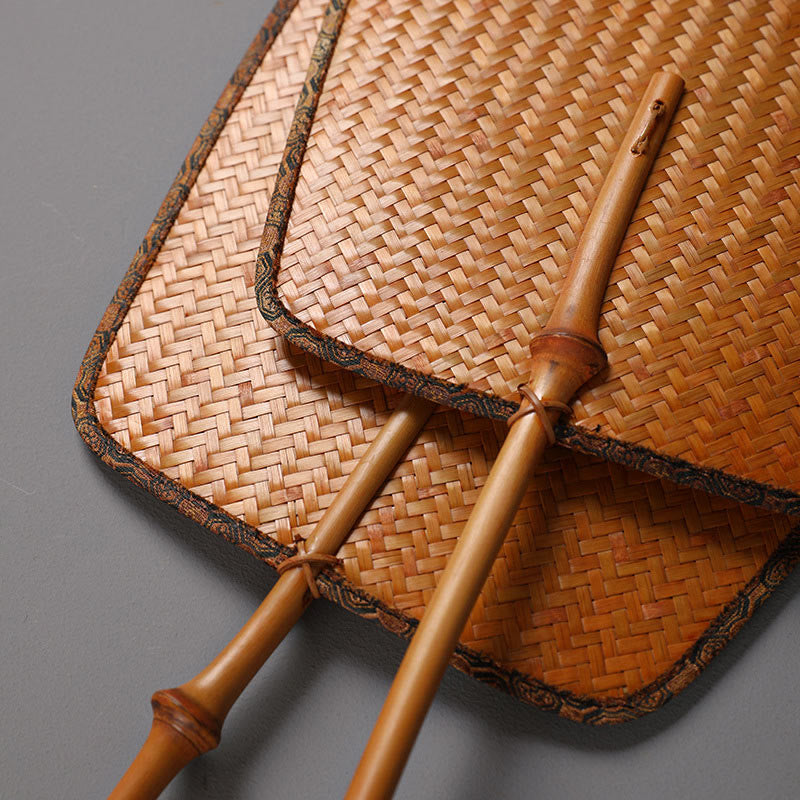 Abanico de mango largo de bambú hecho a mano de estilo chino de Buddha Stones