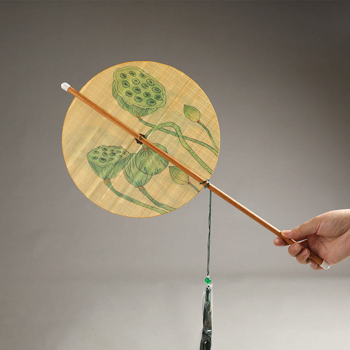 Buddha Stones Hecho a mano Pájaros Flores Caquis Fruta Peces Koi Loto Bambú Mango largo Abanico portátil que se puede enrollar
