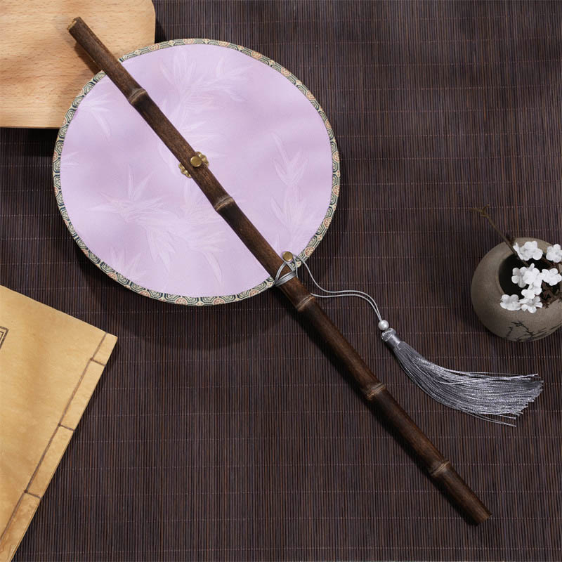 Buddha Stones Abanico Portátil Enrollable Hecho a Mano con Mango Largo de Bambú Púrpura y Patrón de Hoja de Cerezo y Uva