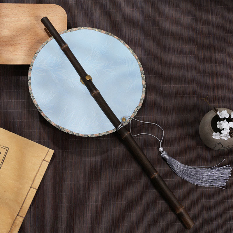 Buddha Stones Abanico Portátil Enrollable Hecho a Mano con Mango Largo de Bambú Púrpura y Patrón de Hoja de Cerezo y Uva