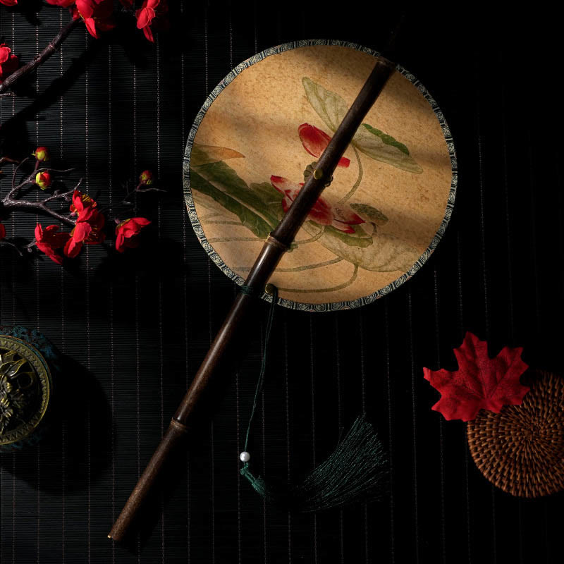 Buddha Stones Flores Hechas a Mano Melocotón Nispero Pájaro Grulla Mariposa Patrón Largo Púrpura Mango de Bambú Portátil Abanico Enrollable