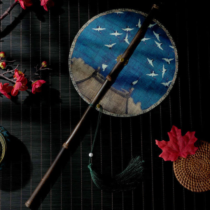 Buddha Stones Flores Hechas a Mano Melocotón Nispero Pájaro Grulla Mariposa Patrón Largo Púrpura Mango de Bambú Portátil Abanico Enrollable