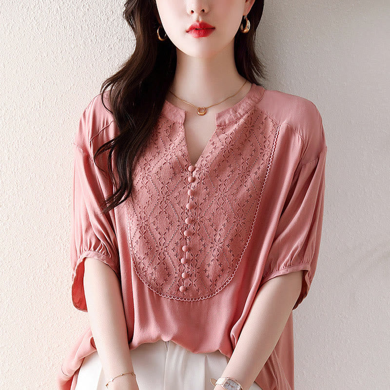 Camiseta de manga corta con diseño de botones rosas y cuello en V de Buddha Stones - image 12