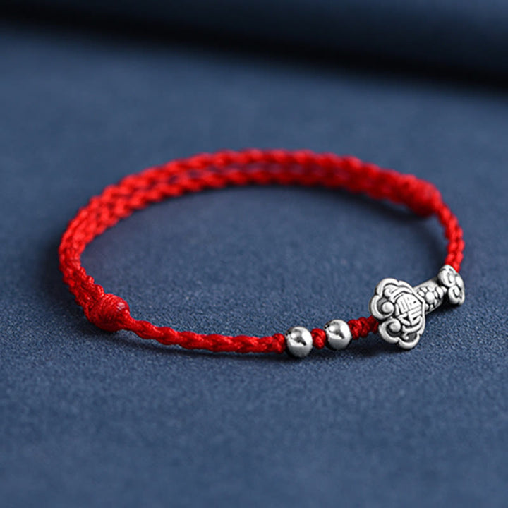 Pulsera de cuerda de la fortuna hecha a mano con Buddha Stones en plata de ley 999 con el personaje Fu y el mango de Ruyi