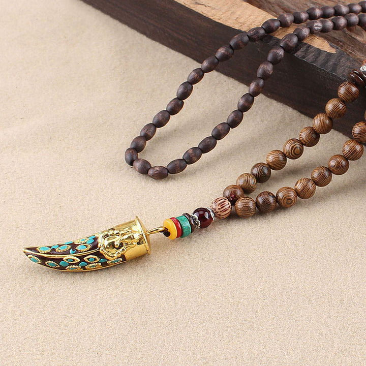Collar con colgante de protección con diseño de cuerno de mantra con símbolo OM Om Mani Padme Hum de madera de wengué del Tíbet y Buddha Stones - Madera de wengué y cuerno dorado - image 16