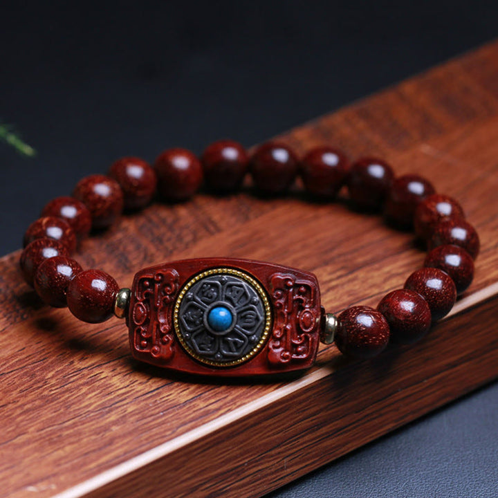 Pulsera de seis palabras verdaderas de la paz con hojas pequeñas de sándalo rojo y sándalo verde y piedras de Buddha Stones