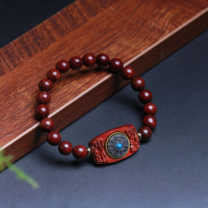 Pulsera de seis palabras verdaderas de la paz con hojas pequeñas de sándalo rojo y sándalo verde y piedras de Buddha Stones